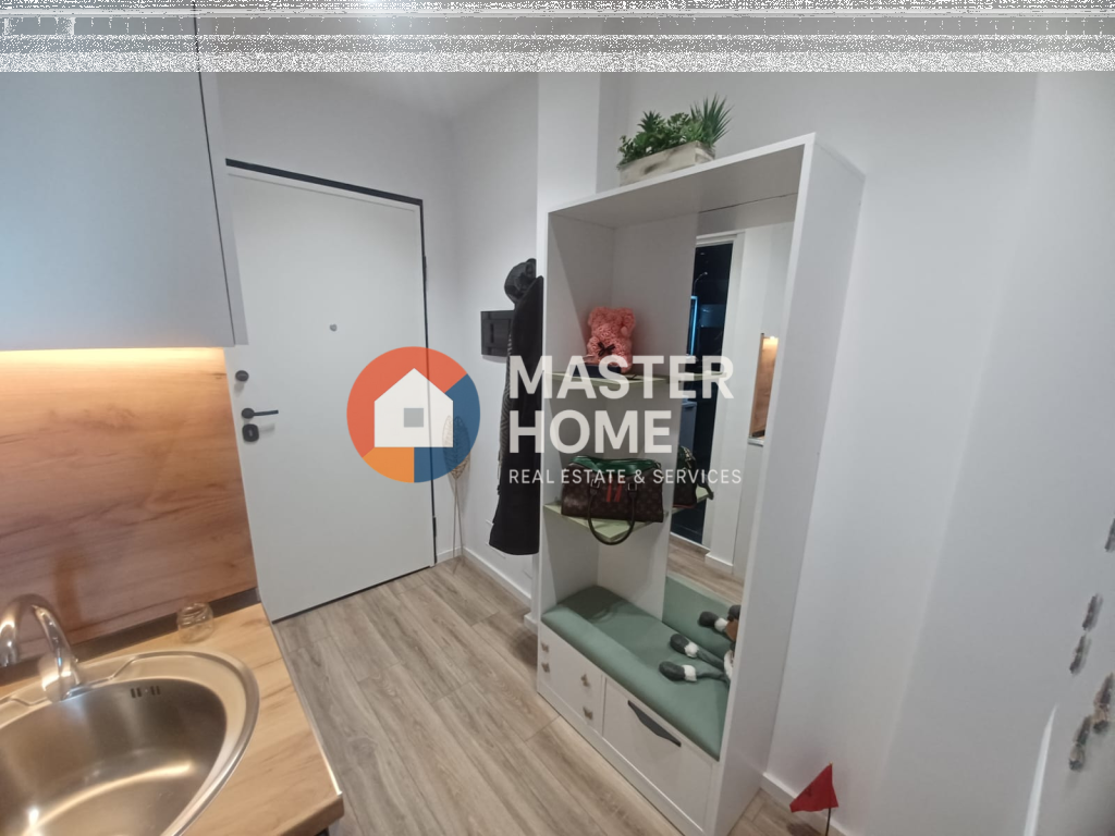 Studio apartment for sale – Çipajve Street, near Jumbo