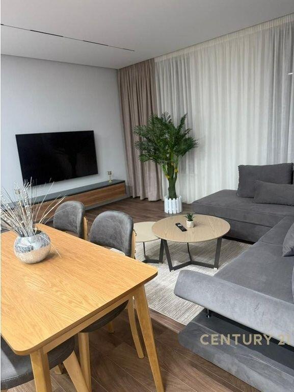 PER QIRA APARTAMENT 2+1 ME POST TE RRUGA JORDAN MISJA