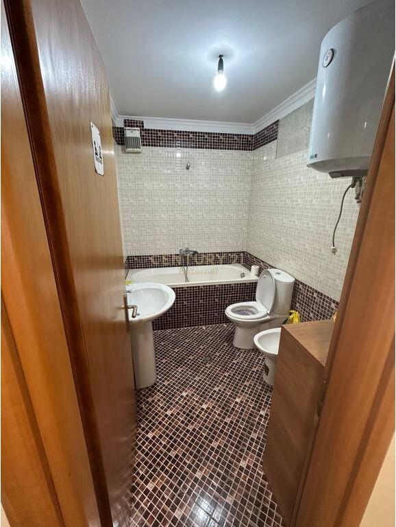 UFFICIO IN AFFITTO A ZOGU I ZI 900 € /Mese Sup. Totale 113m2