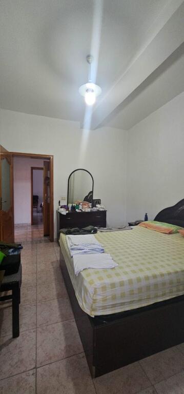 JEPET ME QIRA APARTAMENT 3+1+2 TUALETE + POST PARKIMI | PRANË MARKATËS FRUTA-PERIME