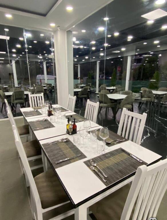 JEPET ME QERA HOTEL RESTORANT BEACH BAR + SHAZLLONE GOLEM DURRES