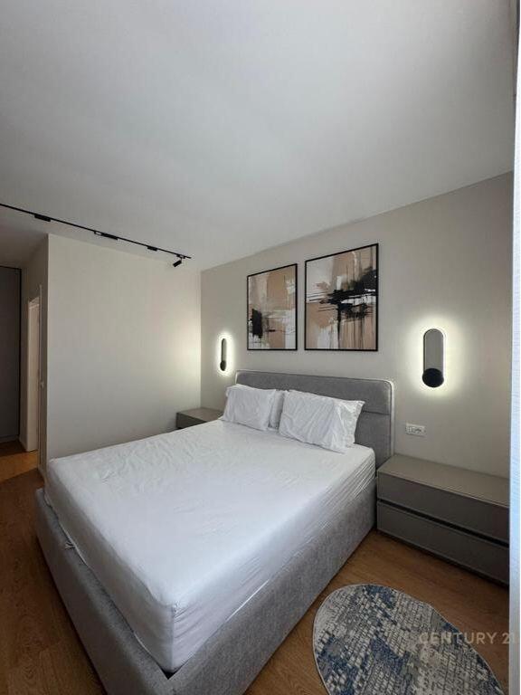 Shitet apartment 2+1+2 tek Rezidenca Future home!