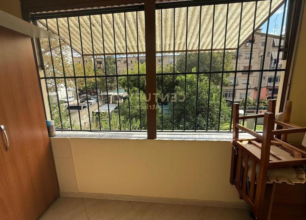 APARTMENT 1+1 FOR SALE IN ALI DEM, NEAR KUSHTRIMI I LIRISE SCHOOL.