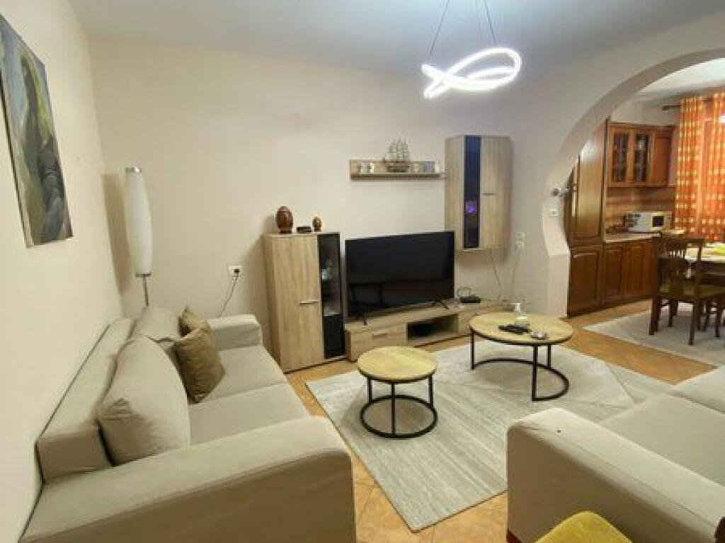 Rent, Apartment 2+1, Myslym Shyri, Tirana.
