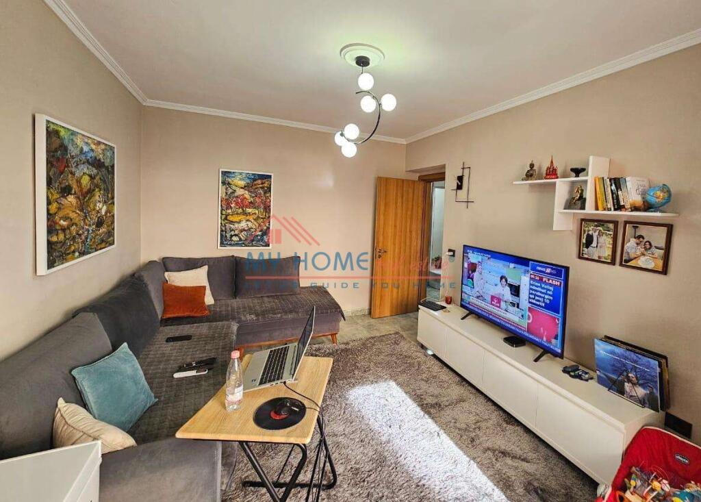 Apartament 1+1 me Qira te Brryli Tirane