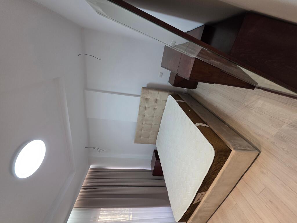 Jepet apartament 2+1+post parkimi, Rruga Kavajes, prane Kishes Katolike