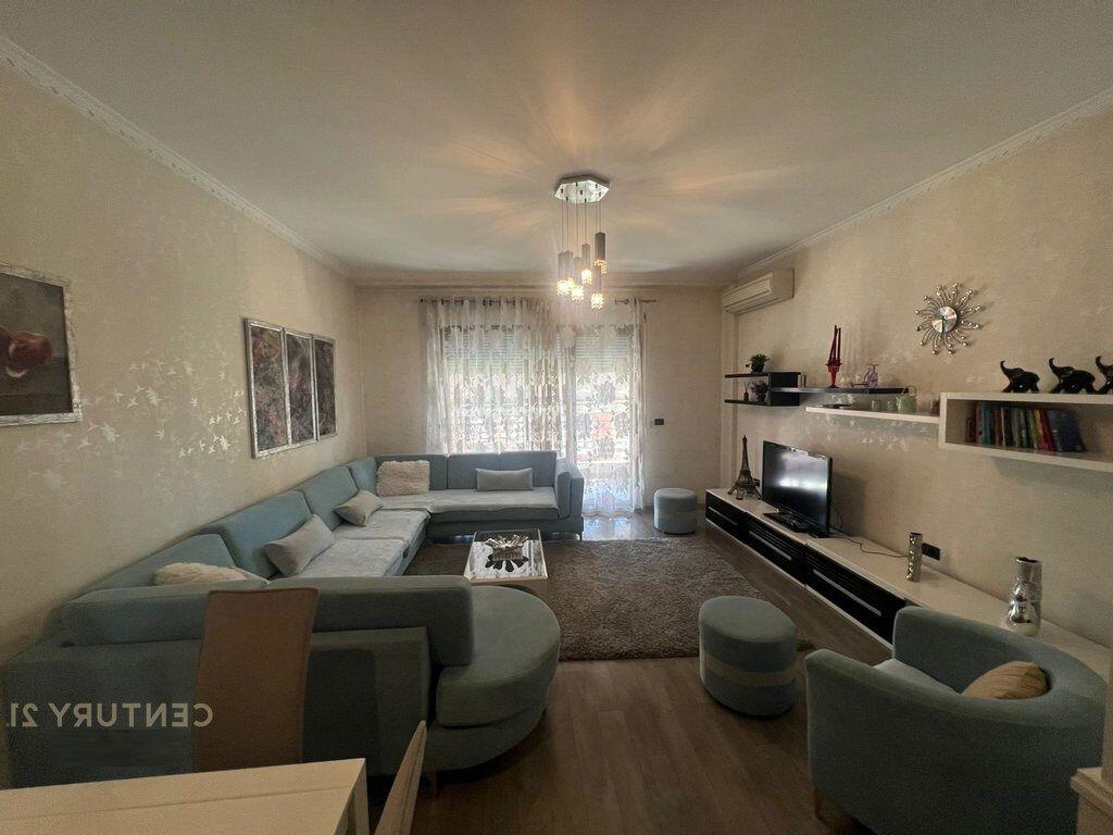 Apartament 3+1 me qera në Kompleksin Delijorgji