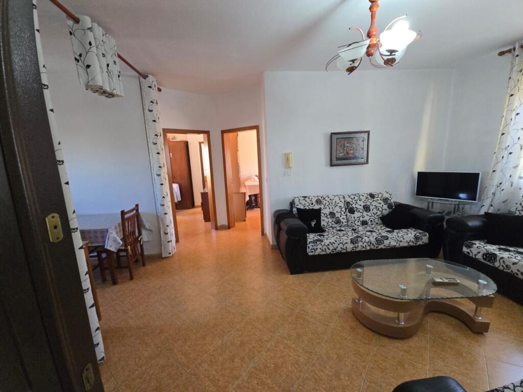 SHITET APARTAMENT 2+1+2 TEK SPITALI DURRES