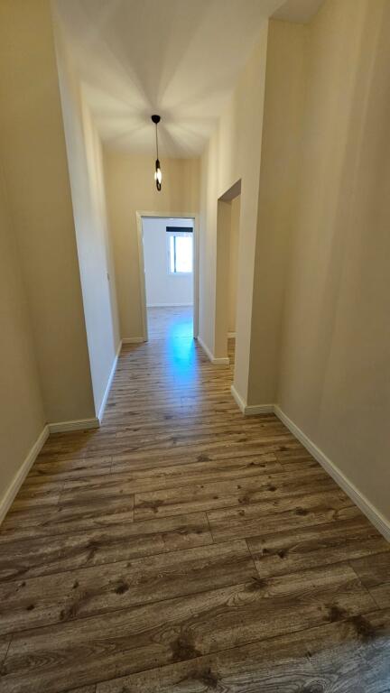 Shitet Apartament 1+1Tek Iliria Plazh Durres