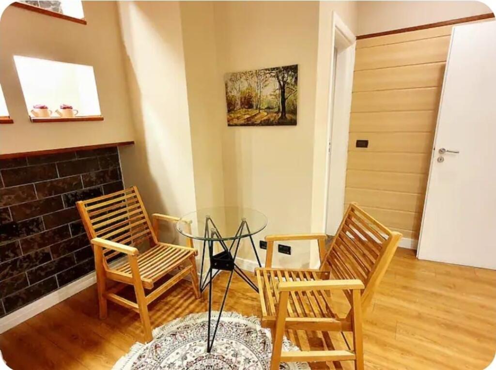 Shitet apartament 2+1+2 tek nentkatshet