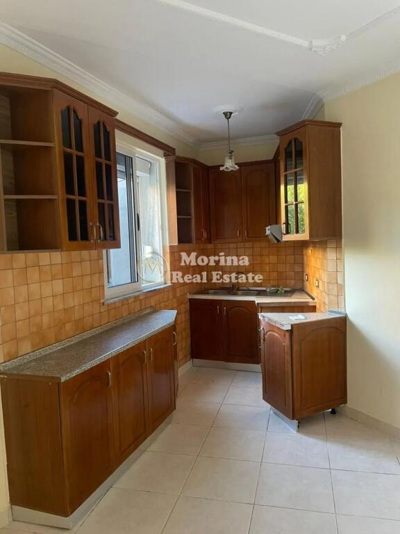 Affitto, Villa Privata 2+1+2, Kodra Priftit, 400 euro/mese