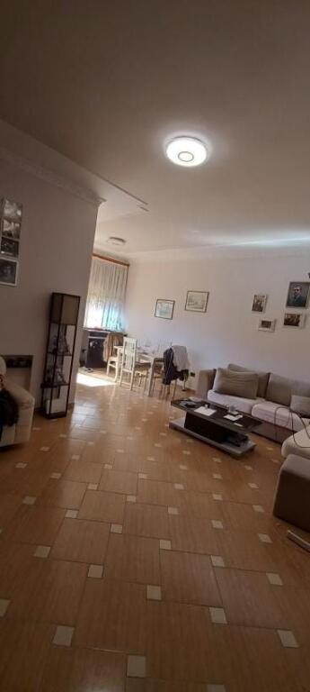 SHITET VILE 2-KATESHE NE PLAZH DURRES