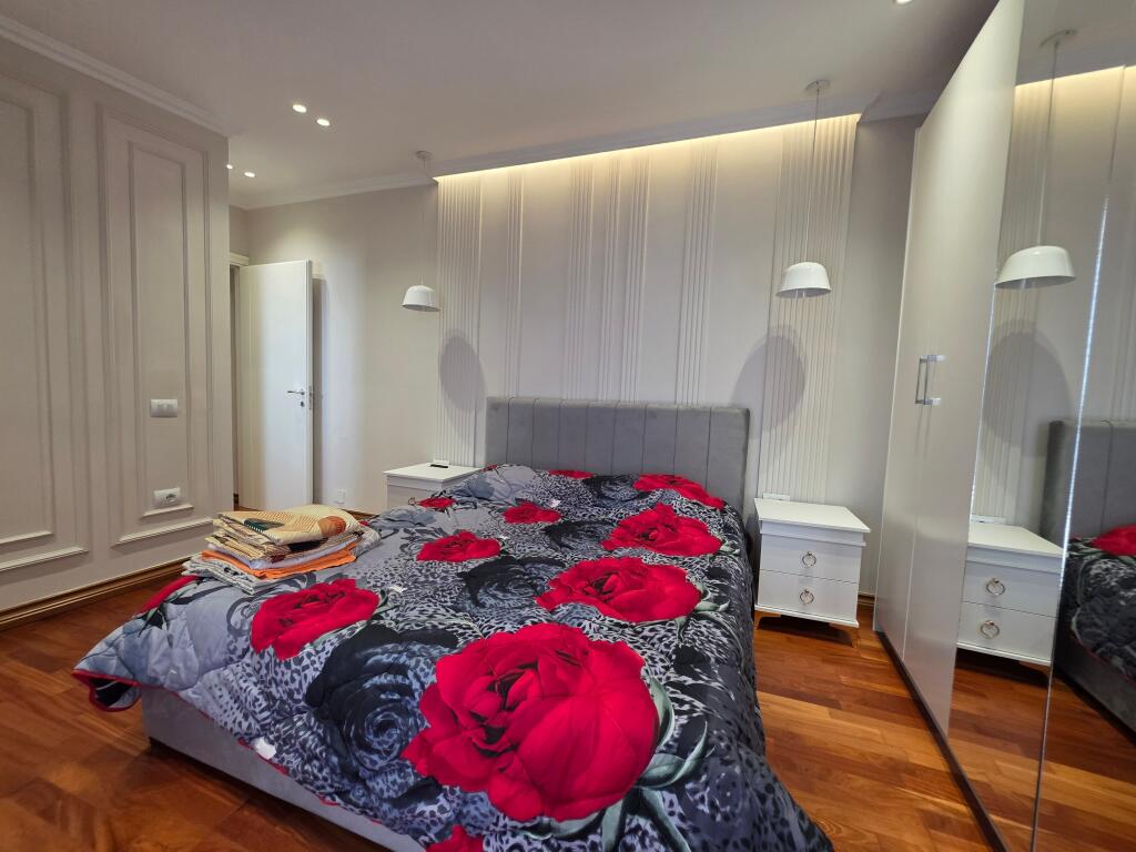 LUXURY PENTHOUSE FOR RENT 2+1+2 + PARKING SPACE + VERANDA, Kavajes Street