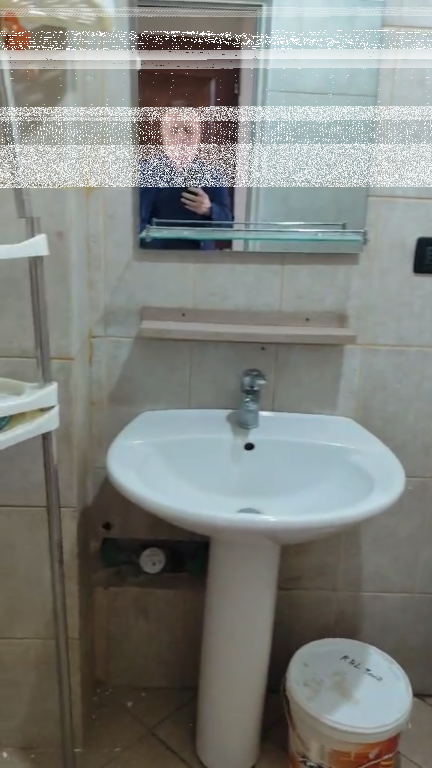 Apartament 1+1,Rruga e Kavajes!