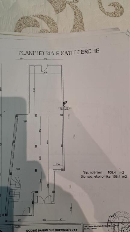 LOCALE IN AFFITTO 290 M2 VIA MYSLYM SHYRI 400.000 LEKE