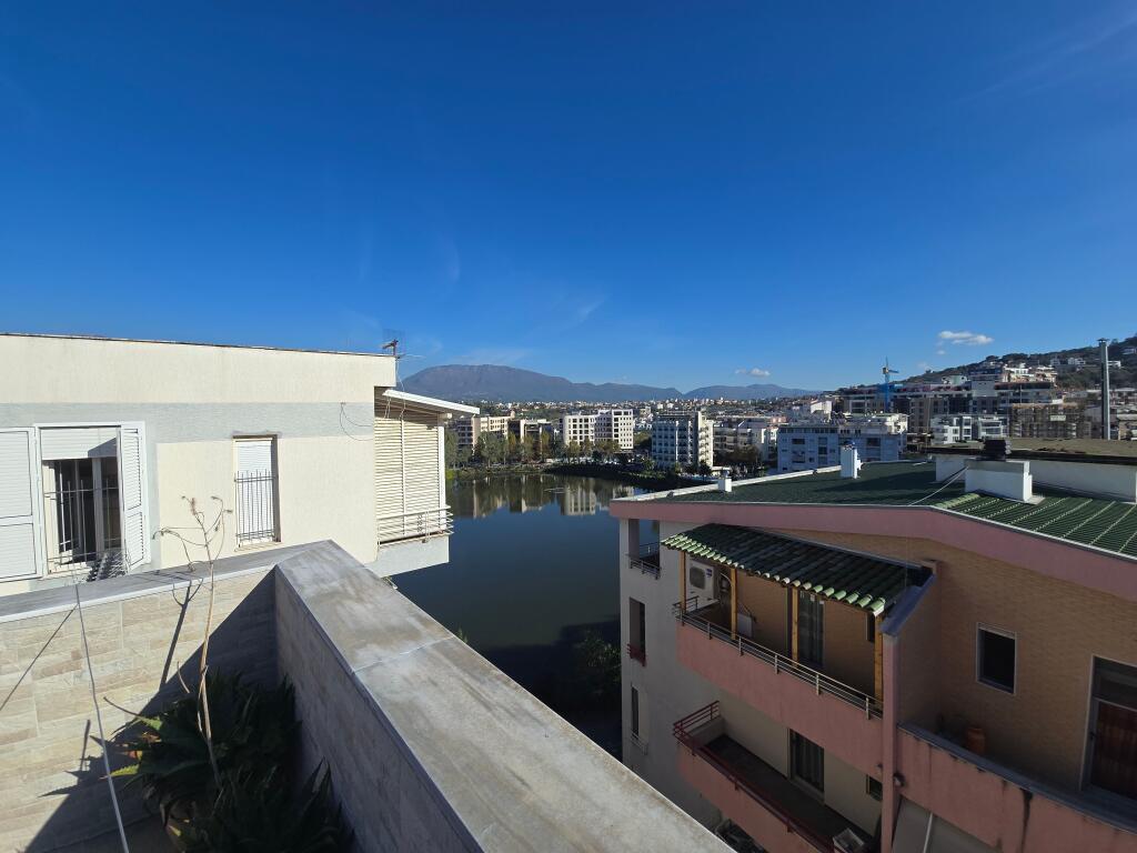 Penthouse 2+1+veranda Dry Lake