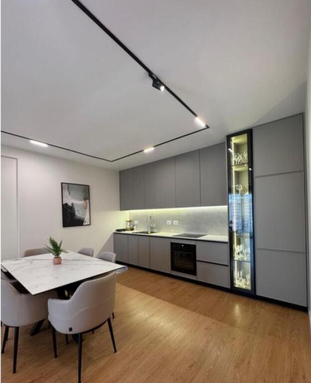 Shitet apartment 2+1+2 tek Rezidenca Future home!