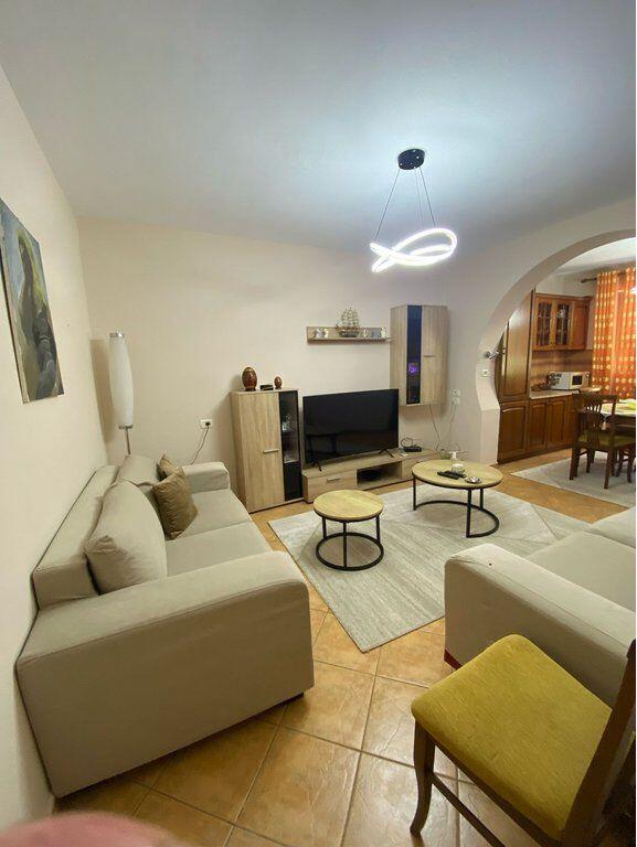 Appartamento in affitto 2+1, Myslym Shyri, Tirana.