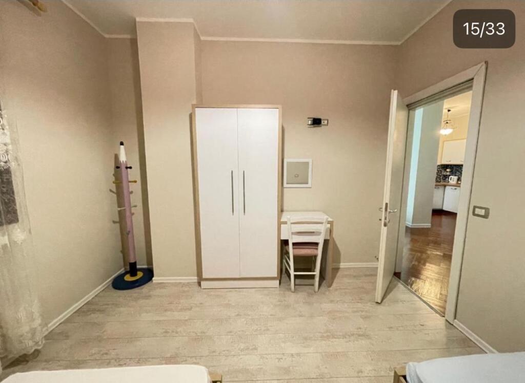 JEPET APARTAMENT ME QERA 2+1 PRANE GJYKATES DURRES