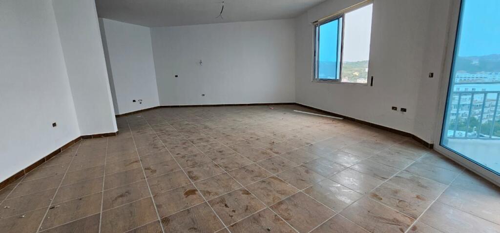 FOR SALE APARTMENT 1+1 SEA VIEW GOLEM DURRES