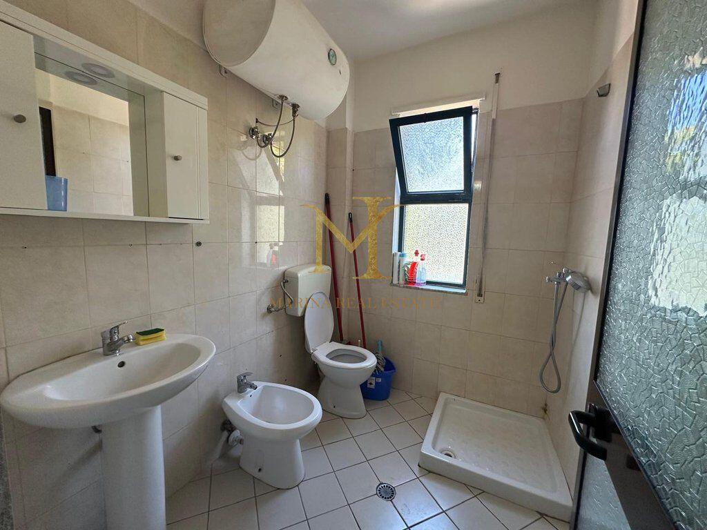 JEPET ME QIRA APARTAMENT 1+1 PRANË HOTEL DYRRRAHUT, VIJA E DYTË ME DETIN!!