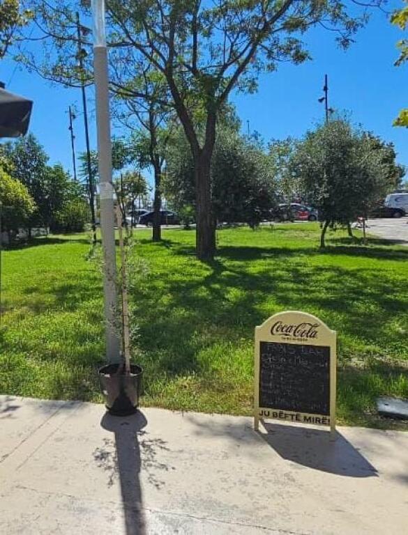 🏪 Commercial space for sale Local 130 m² Currently rented, ready for work, near the Train Station!