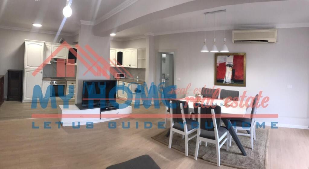 Appartamento 3+1 in Affitto Via Sulejman Pasha vicino alla Piazza a Tirana