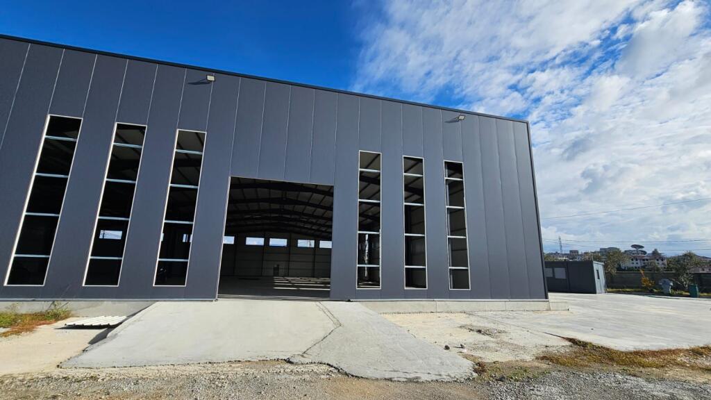 Unfinished Warehouses for Rent Located about 200m from ShenVlash street