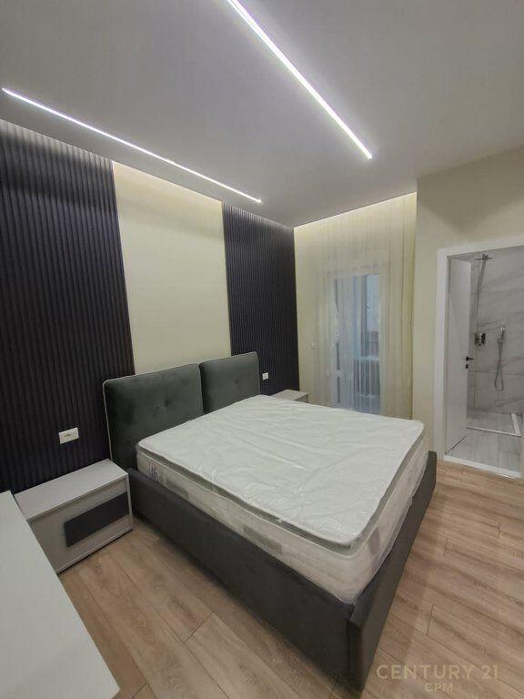 Apartament 2+1+2 për shitje në Ali Demi!
