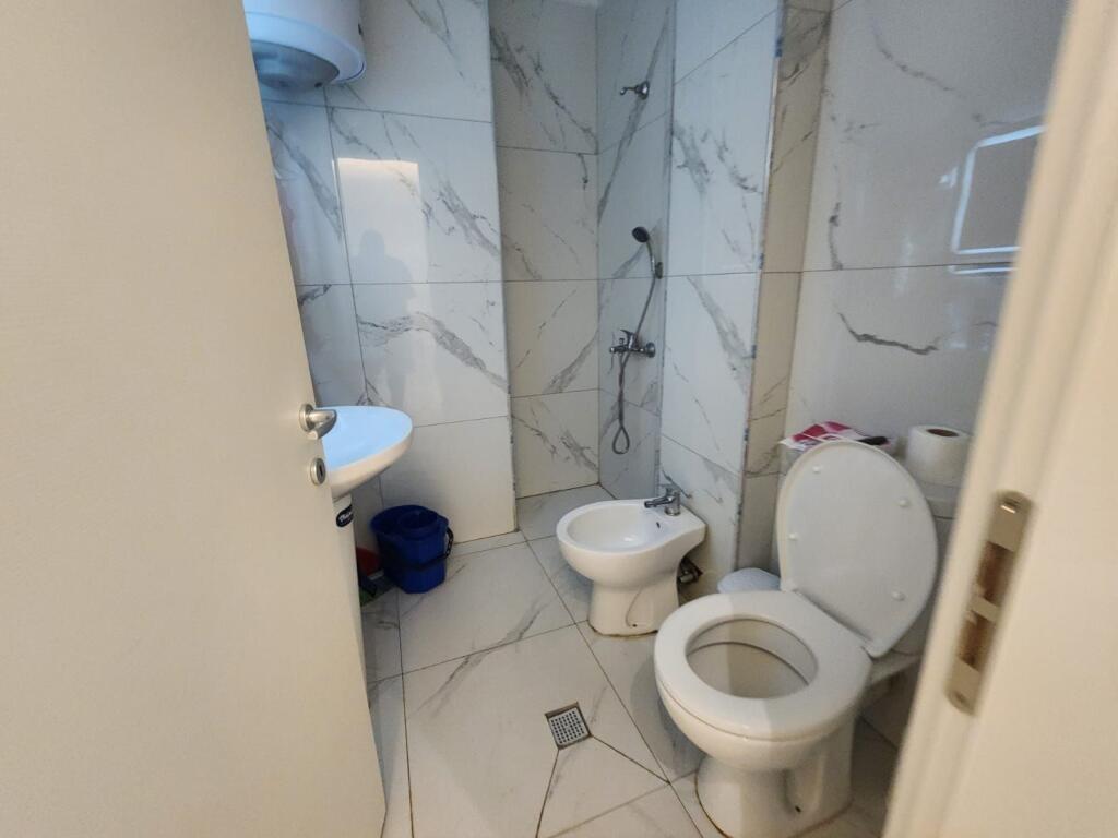 ✨ Shitet Apartament 2+1 – Plazh, Durrës ✨
