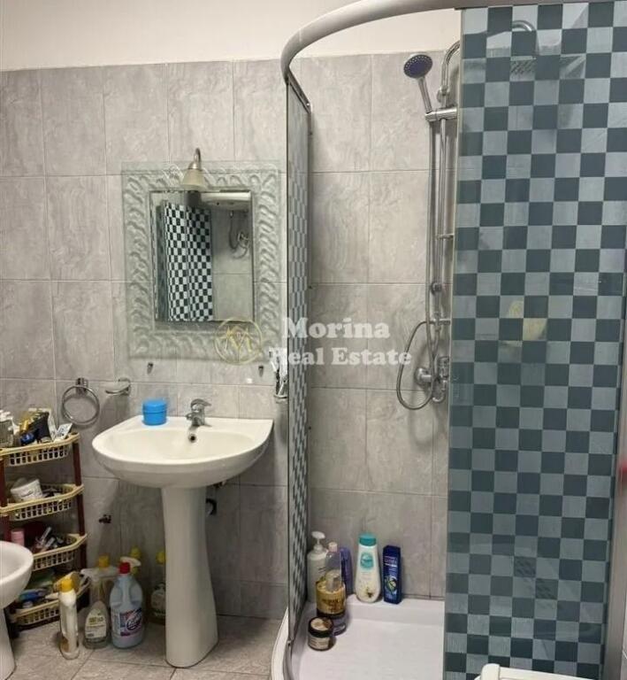 Qera, Apartament 1+1,Yzberisht, 450 euro/muaj.