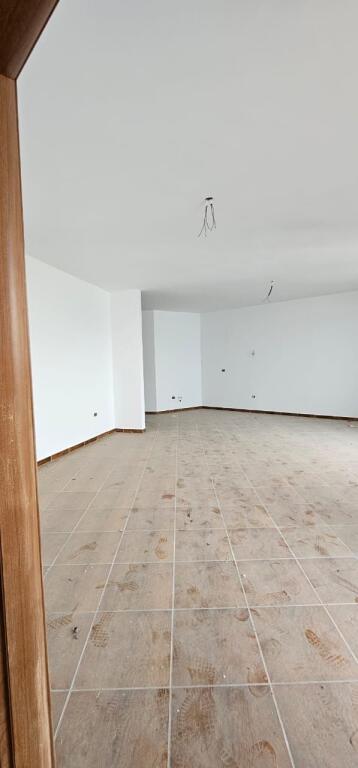 FOR SALE APARTMENT 1+1 SEA VIEW GOLEM DURRES