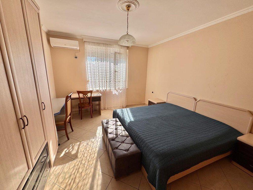 APARTAMENT 2+1+2 ME QERA NE BLLOK!