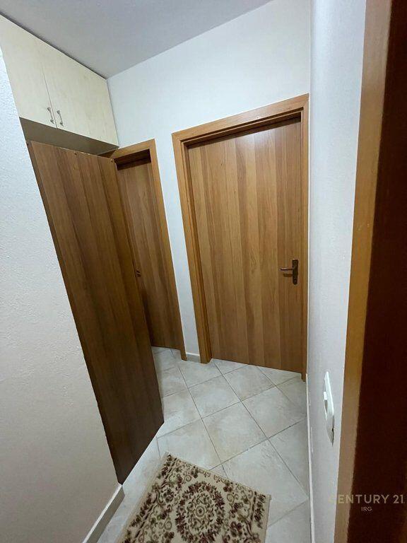 Apartament 2+1 me 2 ballkone me qira – Ish Fusha e Aviacionit, pranë Pallatit të Telebingos!
