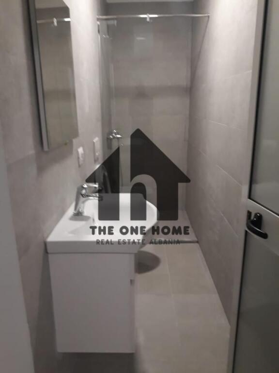 Garsoniere Qera - Stadiumi Dinamo .