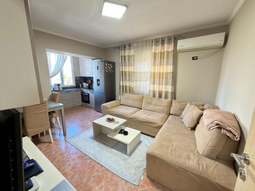 📣 QERA SUPER Apartament 2+1 📍 Ngjitur me Shkollën “Vasil Shanto”, Tiranë ✨