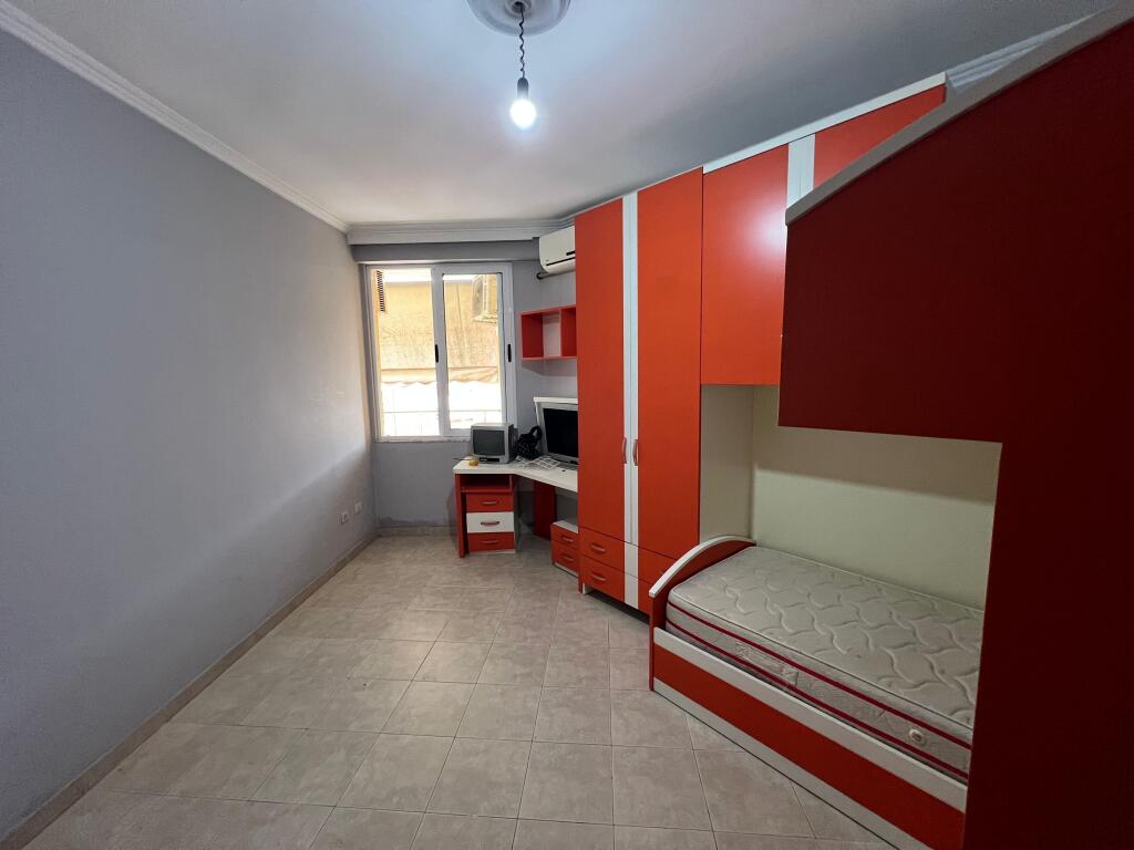 🏡 Shitet Apartament 2+1 me Hipotekë