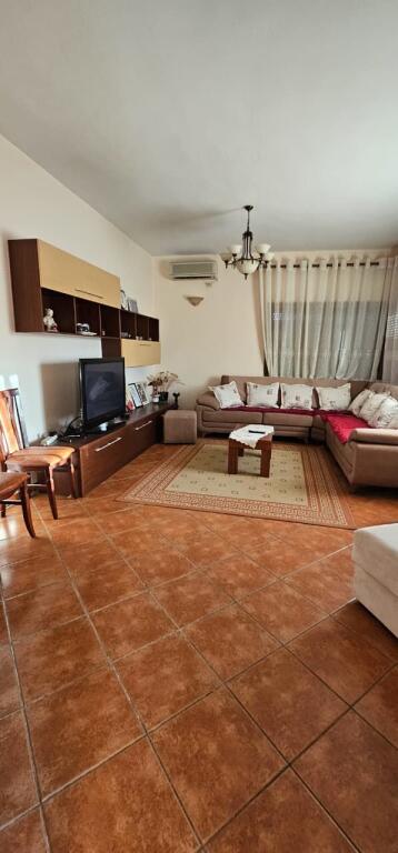 🏡 3-STOREY VILLA FOR SALE IN SHENAVLASH – Golden Opportunity for Investment or Family Home!