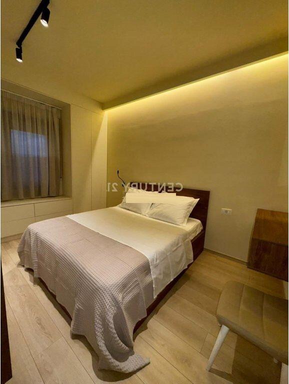 FOR RENT 1+1 APARTMENT IN THE CENTER OF TIRANA