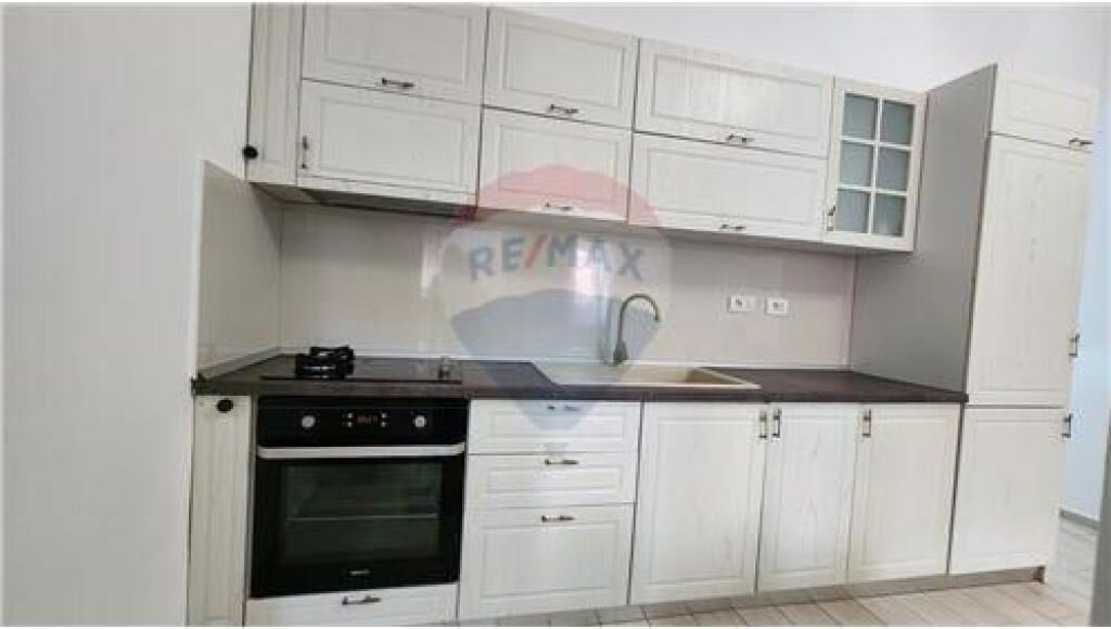 Super apartament 1+1 Rruga Sami Frasheri Prane Liqenit te Tiranes