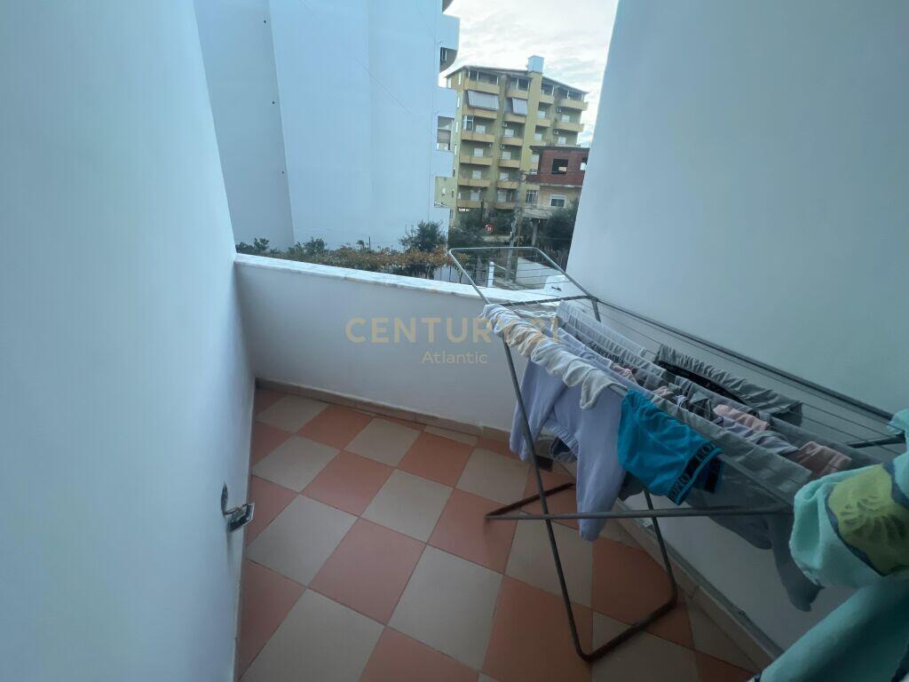Hotel Për Qira në Shkëmbi I Kavajës, Durrës 7,800 € /Muaj