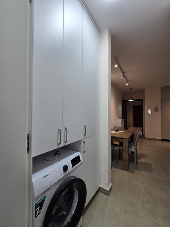 Appartamento 1+1+posto auto in affitto complesso Delijorgji