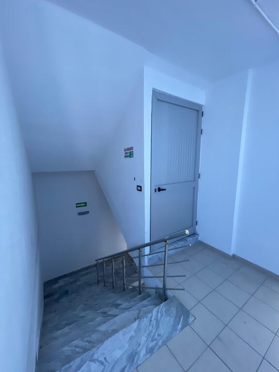 🔹 Jepet me qira ambient biznesi i dedikuar për CALL CENTER ☎️💻