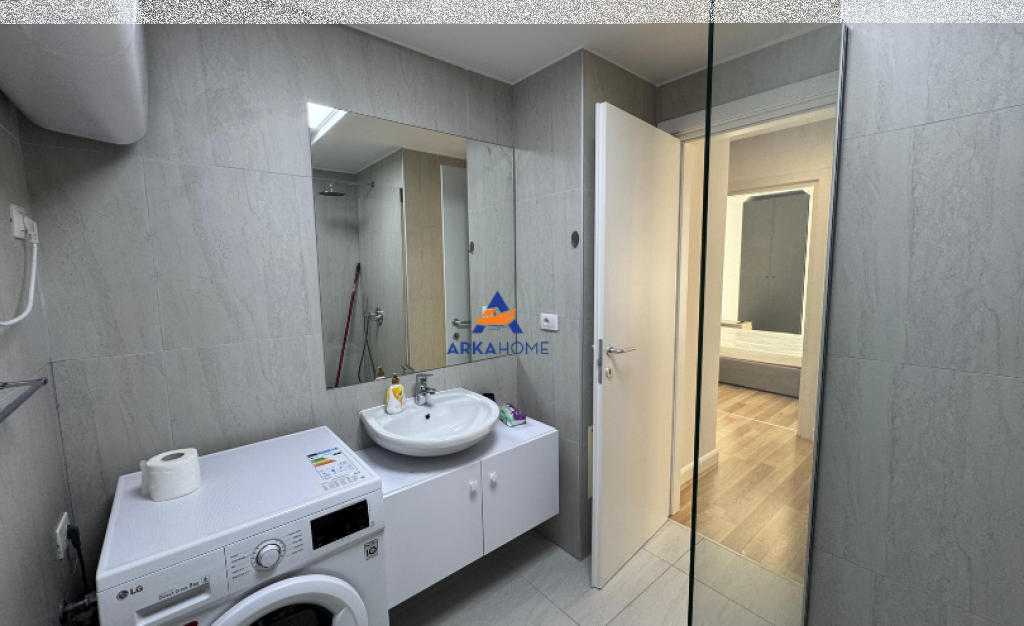 SHITET APARTAMENT 2+1+BALLKON "VENDODHJA FJORI DI BOSKO , RRUGA DON BOSKO " 260.000 EURO