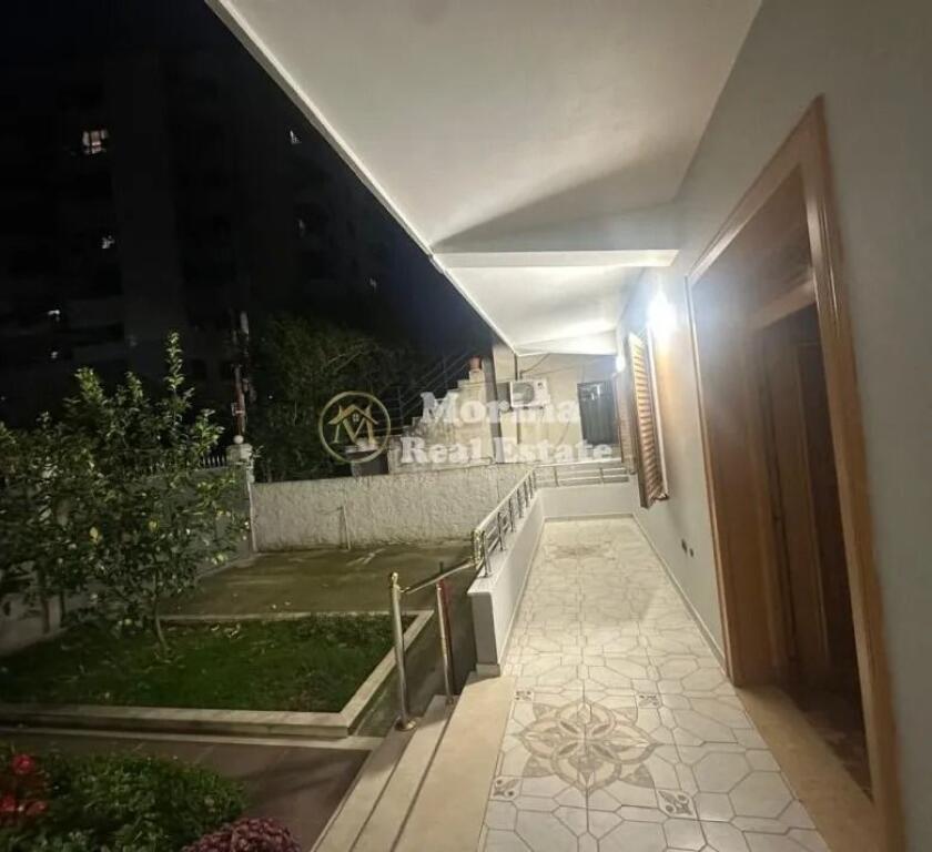 Affitto, Ingresso Privato 2+1+2+Parcheggio, Astir, 550 euro/mese