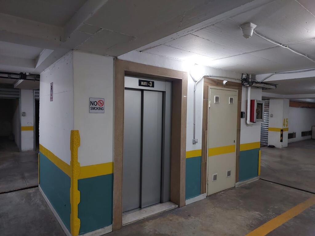 Jepet me qera apartament 2+1, 1 banjo, 1 ballkon te rruga e Elbasanit