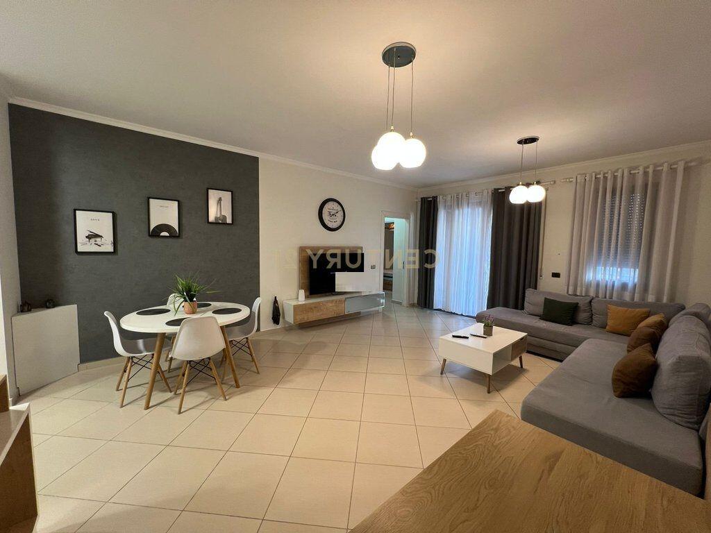 Apartament 1+1+Post Parkimi, Rruga e kosovareve