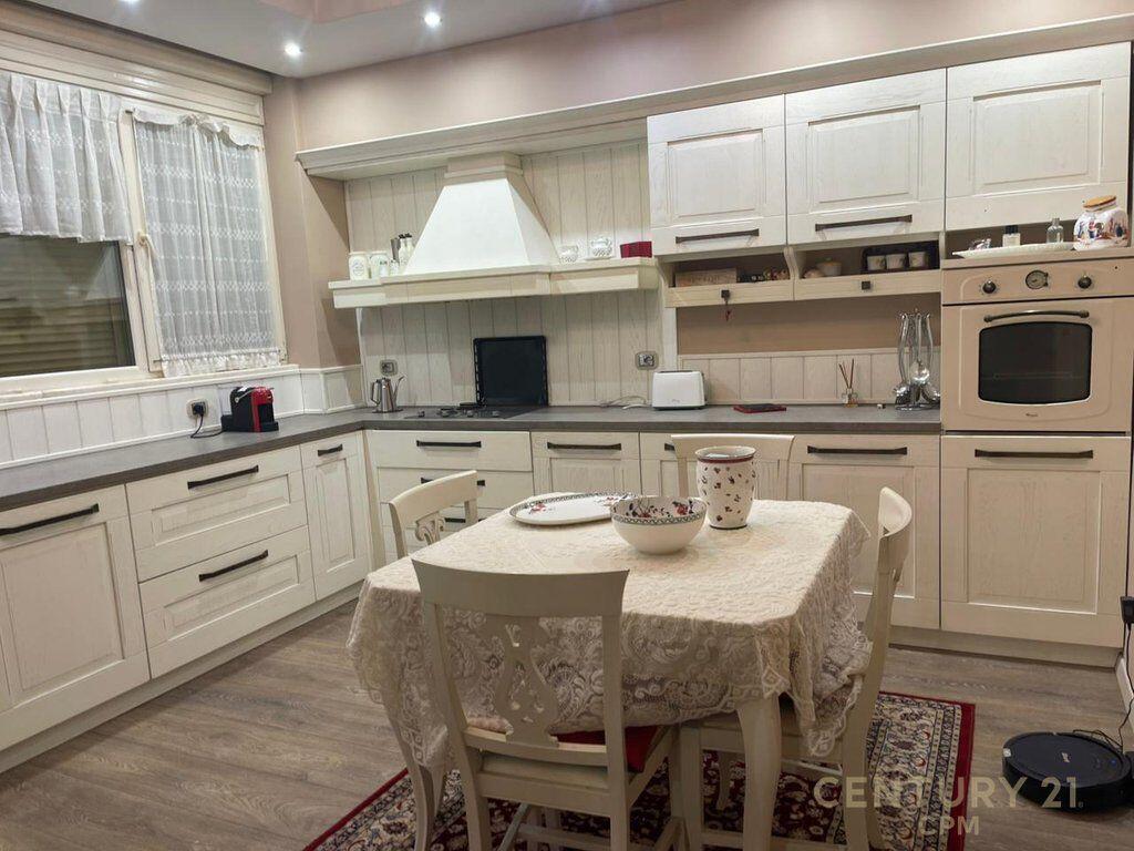 Vila Moderne 4-Katëshe, 6 dhoma në Shitje në Rezidencën Akacia Hills 1, Mjull-Bathore 975,000 €