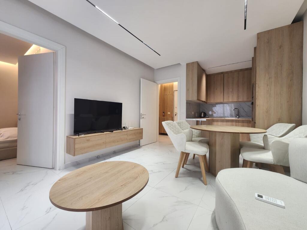 ✨ Shitet Apartament 2+1 – Plazh, Durrës ✨