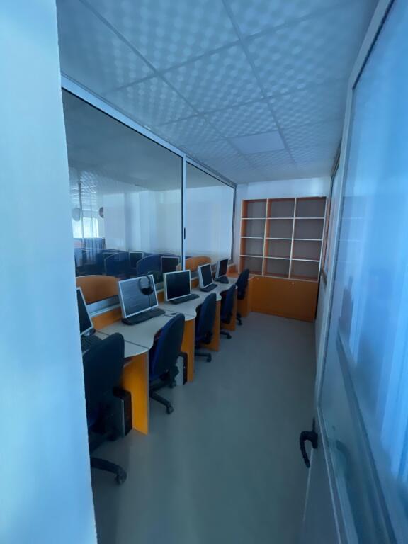 🔹 Jepet me qira ambient biznesi i dedikuar për CALL CENTER ☎️💻